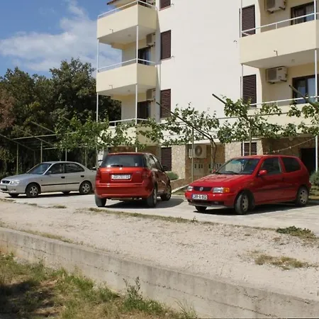 公寓 By The Sea Petrcane, Zadar - 3288